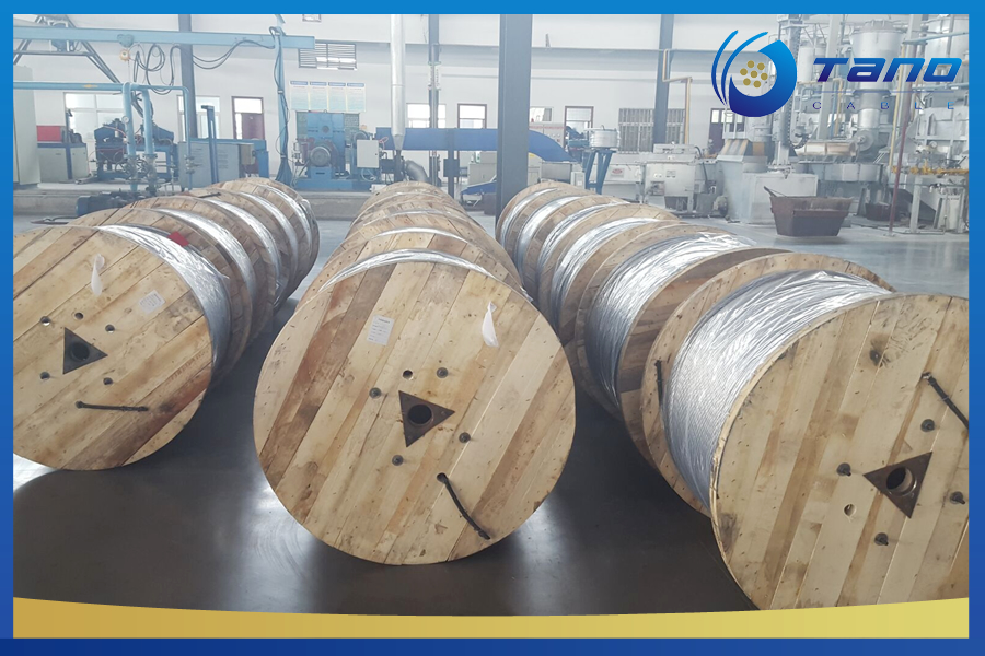 overhead aluminum cable